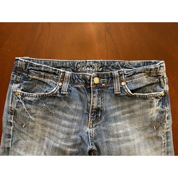 Miss Me Jeans “Danielle” Bootcut Distressed Y2K Denim Low Rise Waist Size 30 - Picture 3 of 13